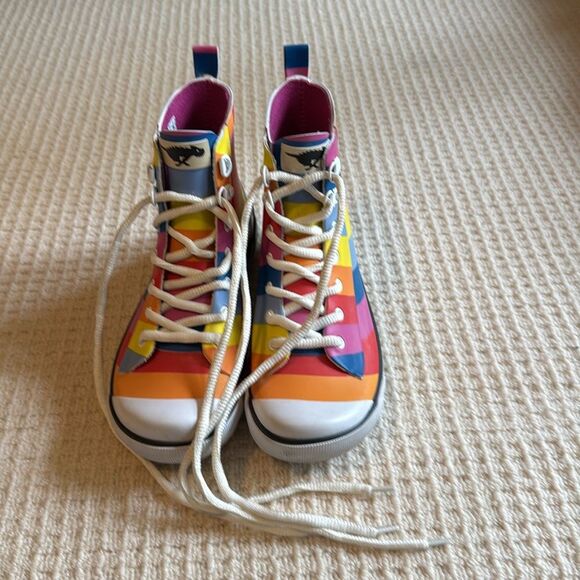 Rocket Dog Festive Rain Boots - Picture 2 of 7